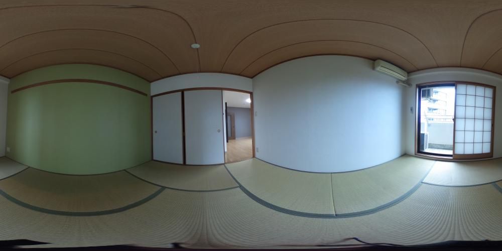 �a��