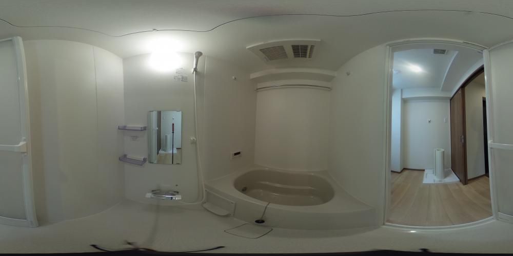 �o�X���[��